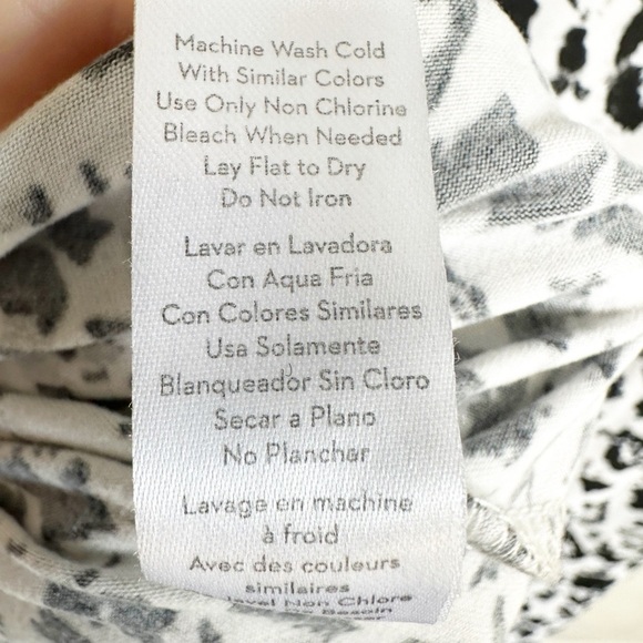 Nine West Nightgown Black White Leopard Print Size Medium Button Front - Picture 7 of 7